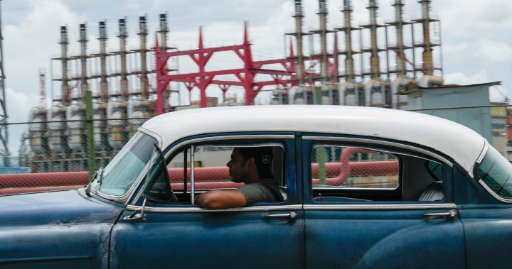 Cuba plunged into darkness after national power grid fails – National | Globalnews.ca