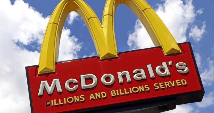 McDonald’s hit with lawsuit after deadly E. coli outbreak – National | Globalnews.ca