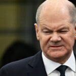 Germany’s coalition crumbles, Scholz ignores calls for snap elections – National | Globalnews.ca
