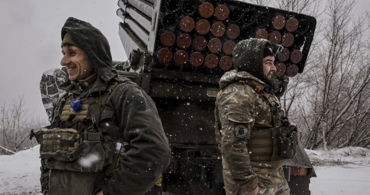 U.S., Russian officials set to meet for Ukraine peace talks without Kyiv – National | Globalnews.ca