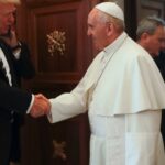 Donald Trump posts AI Image of himself as pope, sparks criticism – National | Globalnews.ca