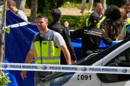 Former Ukrainian president’s advisor killed outside school in Spain – National | Globalnews.ca