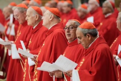 How long has a conclave gone? Facts about the secret vote to elect the Pope – National | Globalnews.ca