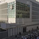 Man arrested for allegedly trying to firebomb U.S. embassy in Tel Aviv – National | Globalnews.ca