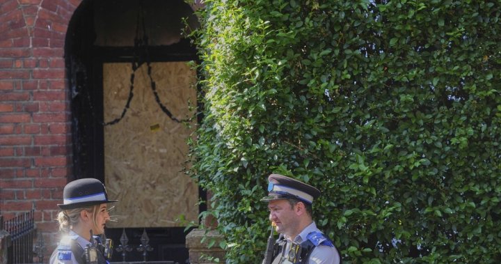 Man arrested in connection to fire at UK PM Keir Starmer’s private home – National | Globalnews.ca