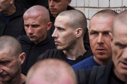Russia and Ukraine swap hundreds more prisoners hours after a massive attack on Kyiv – National | Globalnews.ca