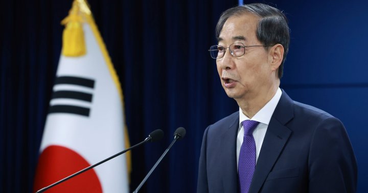 South Korea politics gets 3 major shake-ups in 24 hours as election looms – National | Globalnews.ca