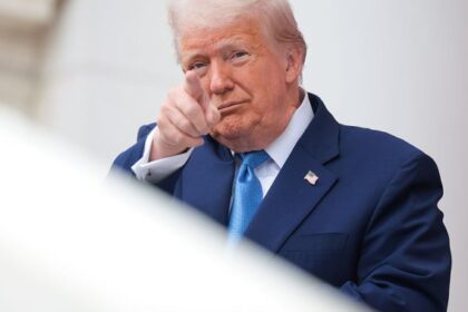 Trump lashes out at claim he’s a ‘chicken’ when it comes to trade – National | Globalnews.ca