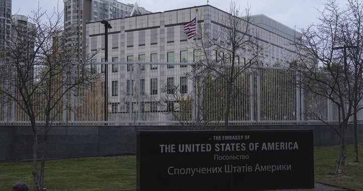 U.S. embassy in Ukraine warns of ‘significant’ air attack in coming days – National | Globalnews.ca