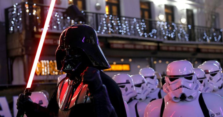 Woman awarded K by tribunal after being compared to Darth Vader – National | Globalnews.ca