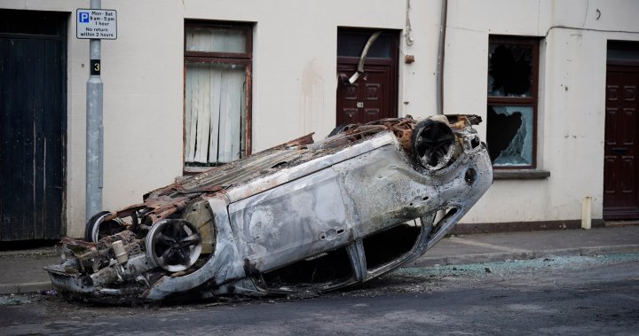 A Northern Ireland town has seen 2 nights of anti-immigrant violence. Why? – National | Globalnews.ca