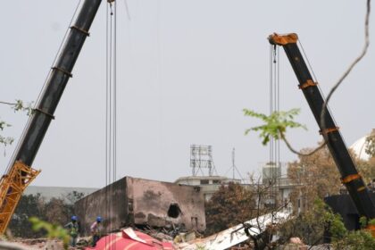 Air India crash investigators study black boxes to find cause – National | Globalnews.ca