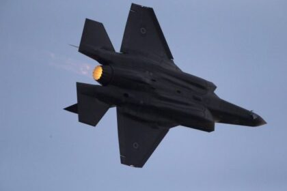 Israel launches strikes in Iran, says it is targeting nuclear, military sites – National | Globalnews.ca