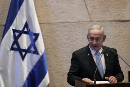 Netanyahu avoids potential election as vote to dissolve parliament fails – National | Globalnews.ca