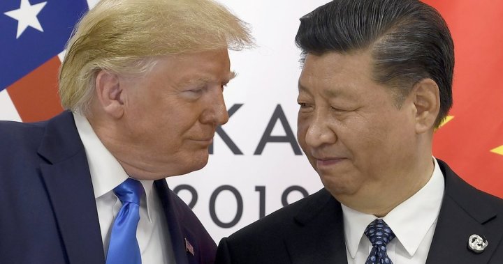 Trump says U.S.-China trade talks back on after call with Xi – National | Globalnews.ca