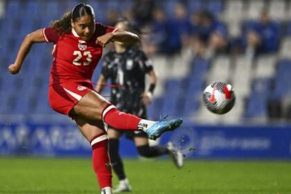Canada’s Olivia Smith becomes world’s highest paid women’s soccer player – National | Globalnews.ca