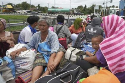 Dozens killed as border clashes enter third day between Thailand and Cambodia – National | Globalnews.ca