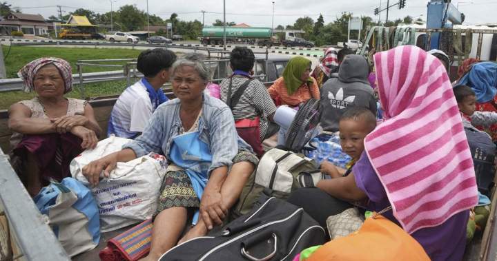 Dozens killed as border clashes enter third day between Thailand and Cambodia – National | Globalnews.ca