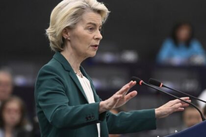 EU’s Ursula von der Leyen survives confidence vote. Why she faced it – National | Globalnews.ca