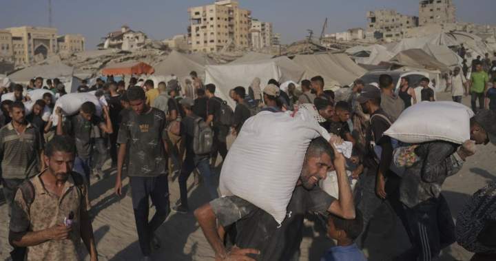 Israeli strikes kill at least 36, a day after aid restrictions in Gaza eased – National | Globalnews.ca