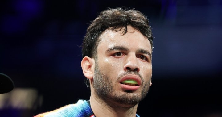 Mexican boxer Julio César Chávez Jr. arrested by ICE for deportation – National | Globalnews.ca
