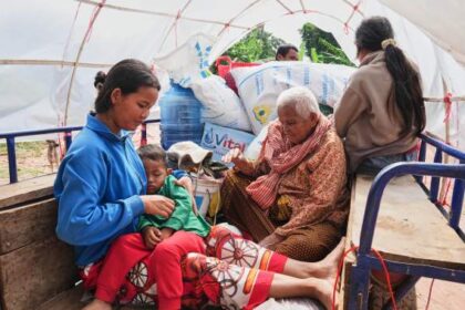 Thailand, Cambodia ceasefire appears to hold as villagers return home – National | Globalnews.ca