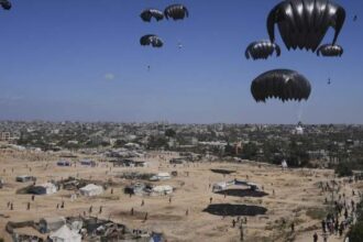 Trump officials to inspect Gaza food distribution as death toll rises – National | Globalnews.ca