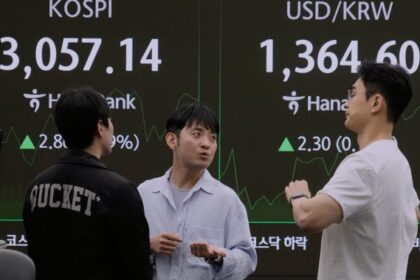 Trump’s tariff deadline on countries weighs down global shares – National | Globalnews.ca