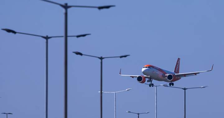 ‘Death to Trump’: EasyJet flight to Scotland diverted after bomb threat – National | Globalnews.ca