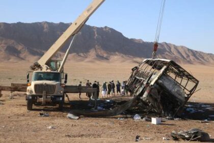 Afghanistan bus crash kills more than 70 Afghans returning from Iran – National | Globalnews.ca