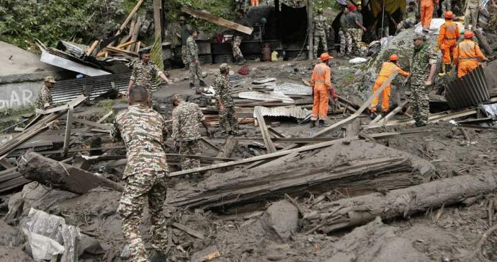 At least 176 killed in India, Pakistan after rains cause flash floods – National | Globalnews.ca