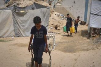 Israel prepares to move Palestinians to southern Gaza as Israelis urge mass protest over conflict – National | Globalnews.ca
