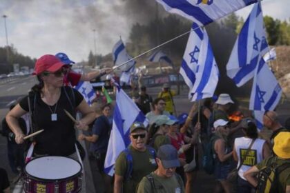 Israel reviewing Gaza ceasefire proposal after Hamas response – National | Globalnews.ca