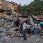 Magnitude 6.1 earthquake strikes Turkey, about a dozen buildings collapse – National | Globalnews.ca