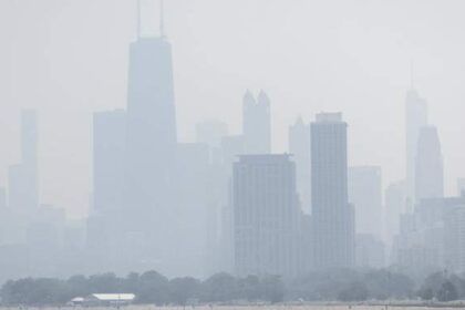 Smoke from Canadian wildfires brings unhealthy air to large swaths of the Midwest – National | Globalnews.ca