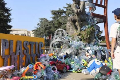 Talks on global plastic pollution treaty end with no agreement – National | Globalnews.ca
