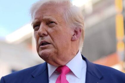 Trump deploys U.S. nuclear subs as war of words with Russia escalates – National | Globalnews.ca