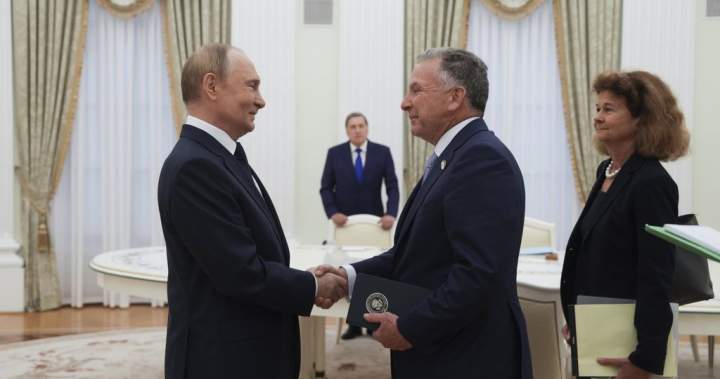 Trump envoy meets with Putin as peace deal deadline for Russia nears – National | Globalnews.ca