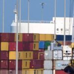 Trump’s new tariffs on dozens of countries take effect – National | Globalnews.ca